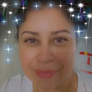 Meet your Posher, Ana